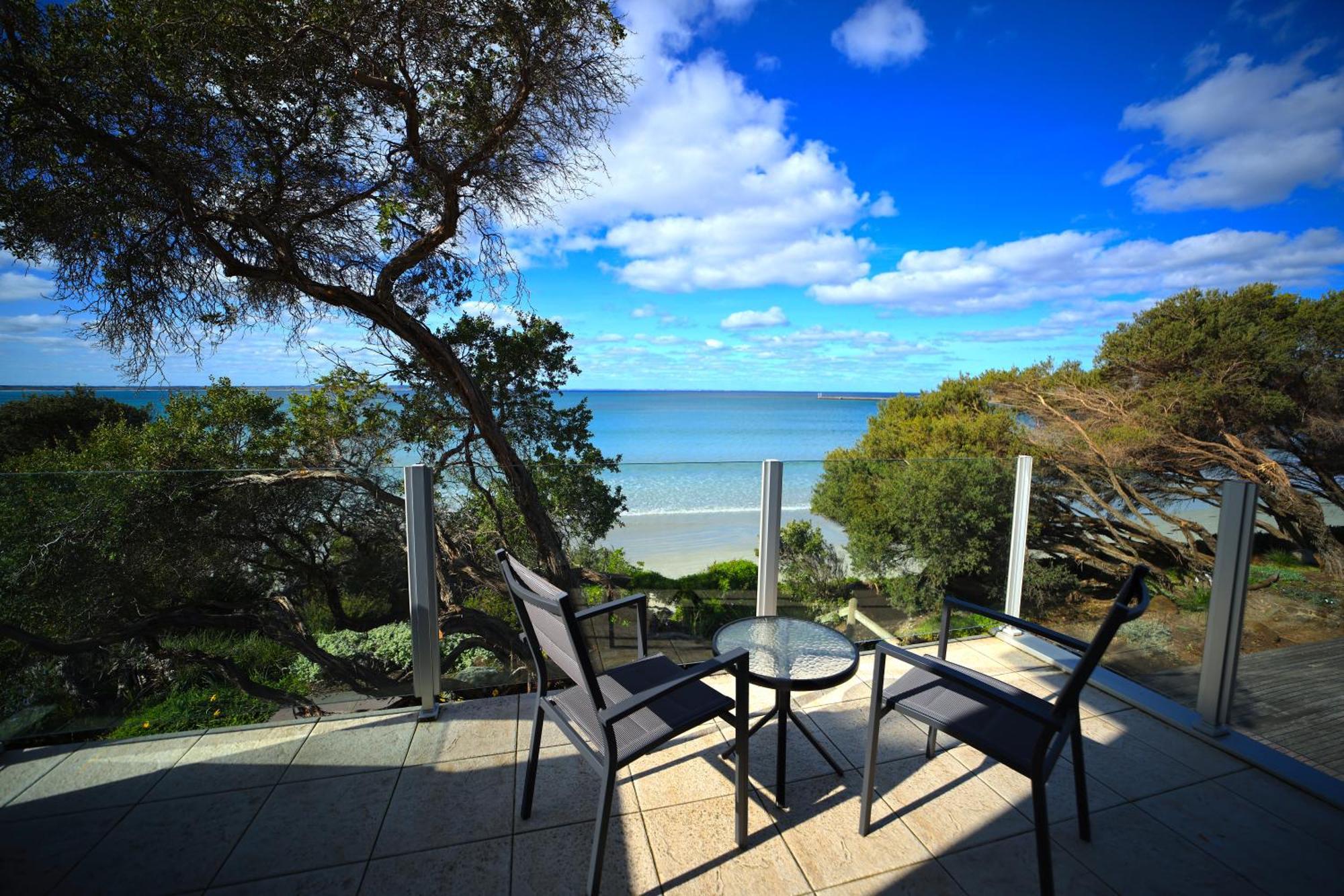 Battery Cove Beach Front Apartment Порт-Фері Екстер'єр фото